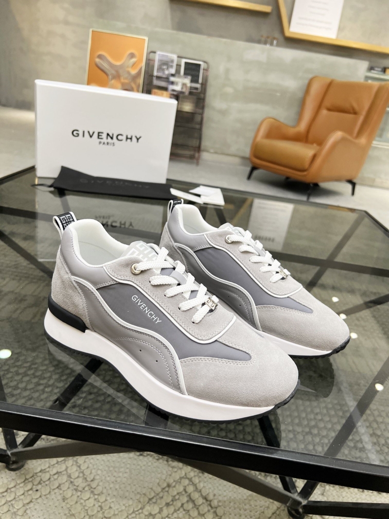 Givenchy Sneakers